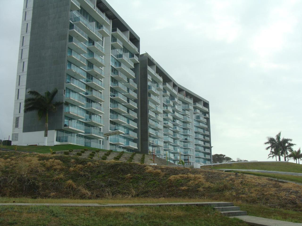 Apartamento En Balabeach Maria Chiquita In Front Of The Beach 2Hab Colon Dış mekan fotoğraf