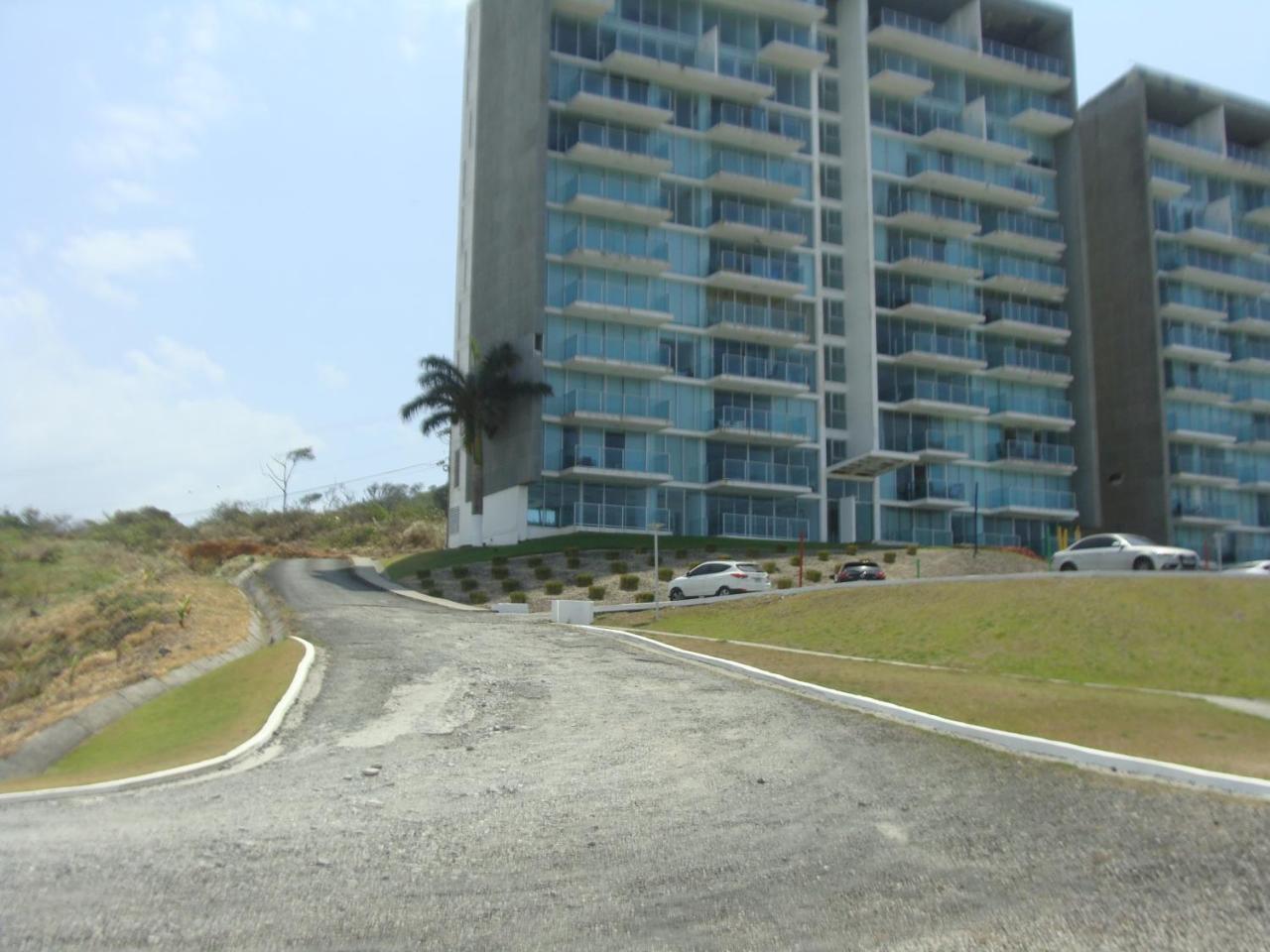 Apartamento En Balabeach Maria Chiquita In Front Of The Beach 2Hab Colon Dış mekan fotoğraf